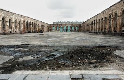 Центральный выставочный зал Манеж в Москве Редакционное Стоковое Фото -  изображение насчитывающей перемещение, городок: 156416298