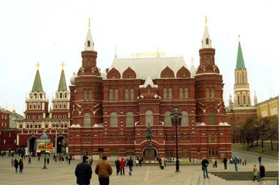Манежная площадь, Москва - история и достопримечательности