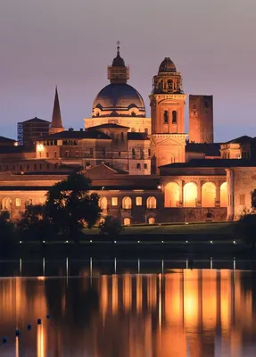 Basilica of Sant'Andrea, Mantua, Italy - SpottingHistory