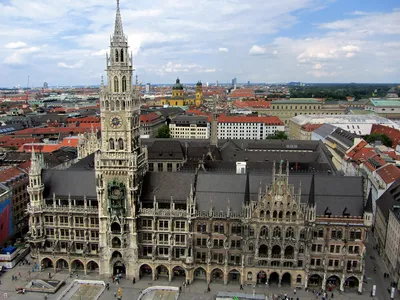 Новая ратуша (Мюнхен) — Википедия