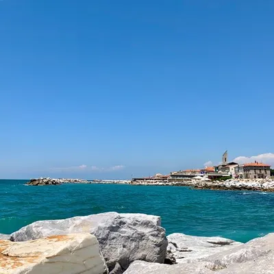 MARINA DI PISA, ITALY - Avril 24, 2017: View of the sea and the beach, Marina  di Pisa in Tuscany Stock Photo | Adobe Stock