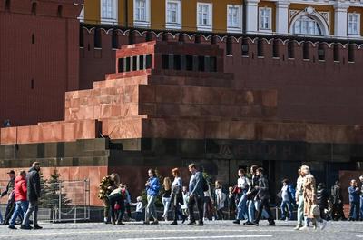 Мавзолей Ленина на красной площади в Москве, россия Редакционное Стоковое  Фото - изображение насчитывающей красно, музей: 197617453