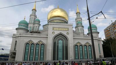 В Москве открыли после реставрации самую большую мечеть в России и Европе.