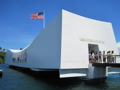 File:USS Arizona Memorial.JPG - Wikipedia