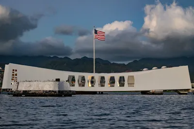 Pearl Harbor, USS Arizona Memorial Editorial Stock Photo - Image of  resting, oahu: 40206178