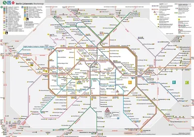 Фото дня: 13 станций Берлинского метро