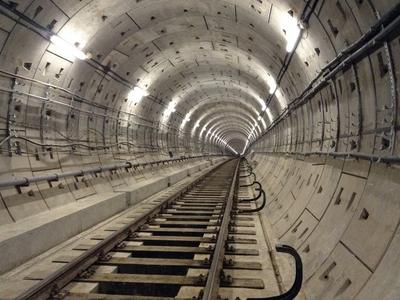 Новый поезд выйдет на линию казанского метро после проведения  пуско-наладочных работ
