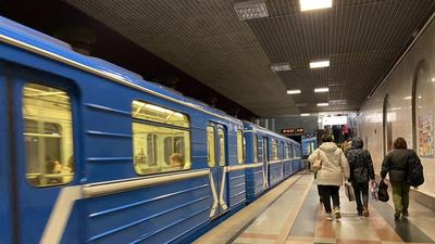 File:Gagarinskaya (Samara Metro 2).jpg - Wikipedia
