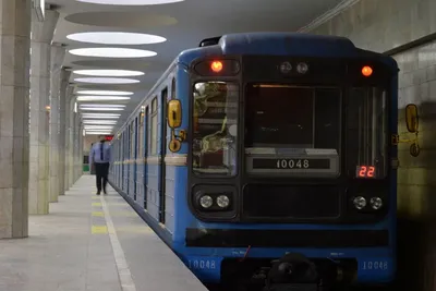 В метро Новосибирска запустили первый поезд с пятым вагоном - 31 августа  2022 - НГС.ру
