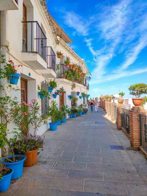 Quaint Pueblos Blancos in Southern Spain - Visiting Mijas ~ DownshiftingPRO