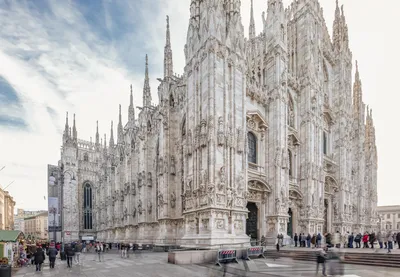 Кафедральный собор (Дуомо) в Милане, описание и фото внутри