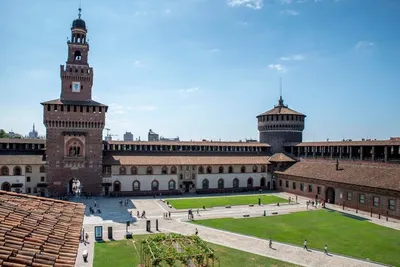 Милан: замок Сфорца и частный тур по Леонардо без очереди | GetYourGuide