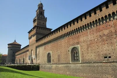 Замок Сфорца, Милан. Фото, музеи, сайт, как добраться, отели рядом —  Туристер.Ру