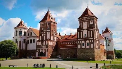 Мирский замок Беларусь фото фотографии