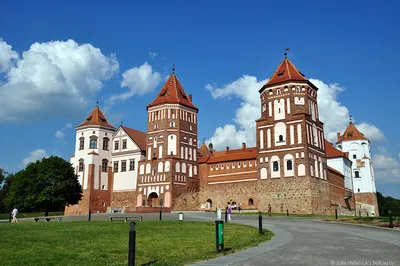 Мирский замок, Мир, Беларусь - «А у вас Беларусь ассоциируется с замками и  средневековьем? У меня теперь точно да. Покажу один из красивейших замков -  Мирский, пойдёмте гулять!» | отзывы