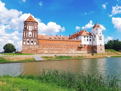 Фишки Мирского замка: эффект Моны Лизы - туристический блог об отдыхе в  Беларуси