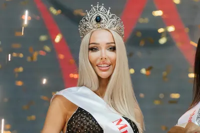 Ksenia Sukhinova crowned \"Miss Russia\"