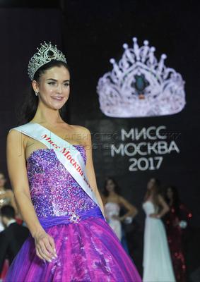 Победительницей конкурса \"Миссис Россия-2022\" стала москвичка Нина Банная -  TOPNews.RU