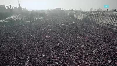 Протест будет только расширяться\". Эксперты о ситуации с митингами в Москве  - BBC News Русская служба