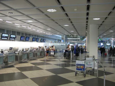 Мюнхен. Международный аэропорт Мюнхен имени Франца-Йозефа Штрауса, один из  крупнейших авиахабов Германии. Терминал авиакомпании Lufthansa | Пикабу