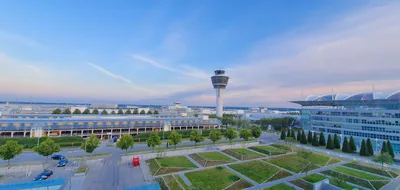 Мюнхен (аэропорт) редакционное стоковое изображение. изображение  насчитывающей летание - 161212879
