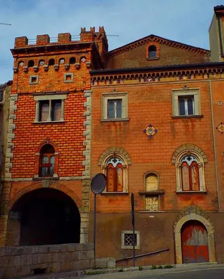 Termoli, Молизе, Италия стоковое фото. изображение насчитывающей  воссоздание - 103725324
