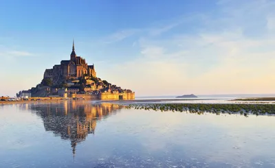 Европа в фото on Instagram: \"🌇 📍 Mont Saint Michel, France 🇫🇷 📍 Мон-Сен -Мишель, Франция 🇫🇷 📸: @_marcelsiebert ⠀ Follow 👉 @europict 🏙 ⠀\"