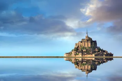 Уникальный замок старого мира во Франции: романтический Мон-Сен-Мишель