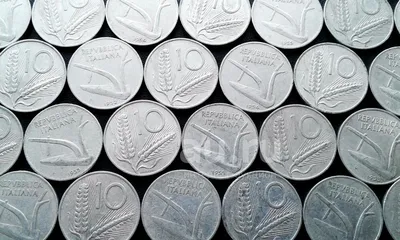Купить монету 2 евро Италия 2011 цена 400 руб. Биметалл SV98-26 Номер  SV86-20