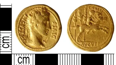 С изображением императора. В Британии обнаружили сокровищницу с монетами  Древнего Рима
