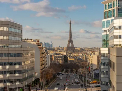 Вид на Париж с высоты башни Монпарнас (Tour Montparnasse)