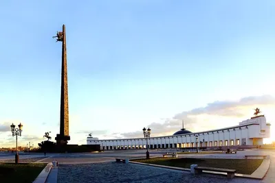 Монумент Победы на Поклонной горе: 10 сантиметров за каждый день войны