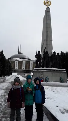 Монумент Победы на Поклонной горе: экскурсии в Москве в 2024 году.  Расписание на сегодня, цены на туры от 350 руб. на март-апрель 2024 года.