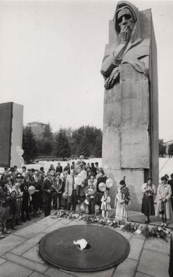 Монумент Славы, Новосибирск: отели рядом, фото, видео, как добраться —  Туристер.Ру