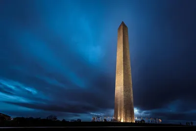 Монумент Вашингтона И Приливной Бассейн Ночью В Вашингтоне, Округ Колумбия.  Фотография, картинки, изображения и сток-фотография без роялти. Image  33602317