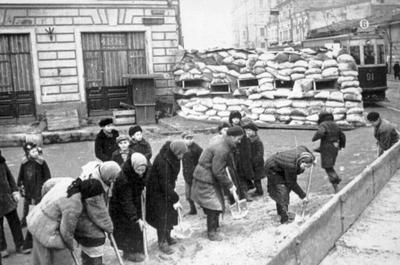 Военный парад на Красной площади 7 ноября 1941 года стал символом мужества  и несгибаемого духа