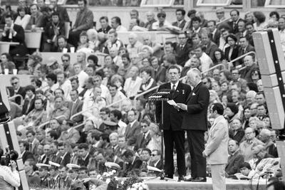 Эстафета Олимпийского огня в Москве, 1980 год | Пикабу