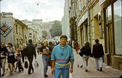 Прогулка по Москве 1990 года — Teletype