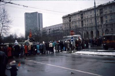 Жизнь в стеклах витрин» Москва, 1990 год. - Фотохронограф