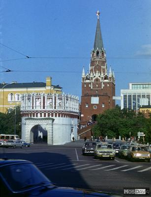 Москва - Улица Горького, 1970-е годы. 📷 roman_o_moskve | Facebook