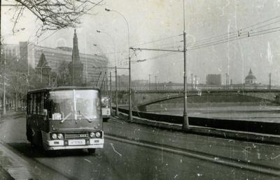 Фото \"Московские дома и улицы конца 80-х годов\", 1988 год, г. Москва,  Тверской р-н - История России в фотографиях