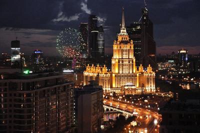 Номера с террасами в отелях Москвы для летней фотосессии утра невесты