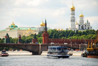 Обзорная экскурсия по Москве на автобусе – «Незабываемая Москва»