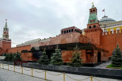 Экскурсии в Мавзолей Ленина в Москве, расписание и цены 2024