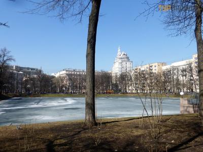 Патриаршие пруды зимой и весной 2010 года (15 фото - Москва, Россия) -  ФотоТерра