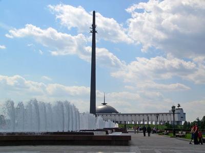 Квест-экскурсия по Парку Победы и Поклонной горе в Москве