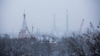 Погода шутит: в Москве после рекордного тепла выпал снег // Новости НТВ