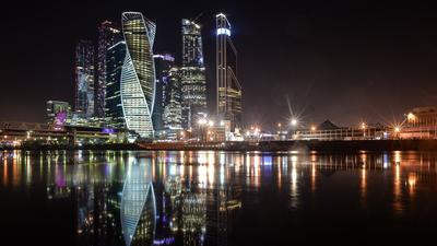 Вид на небоскребы Москва-Сити: башни Эволюция, Империя, Федерация,  Меркурий, Евразия