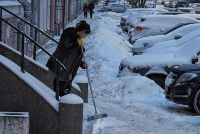 Рекорд за 145 лет: Москву накрыл мощный снегопад с метелью