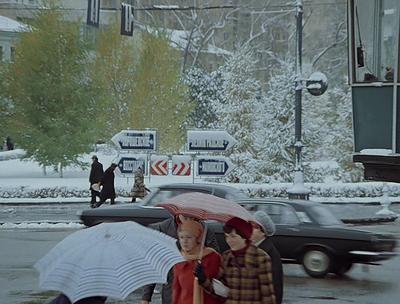 В последний раз такой снегопад в Москве был при Сталине, и снег будет идти  до среды: «Прошло меньше недели с того дня, когда на Москву обрушился  рекордный снегопад, какого не было с